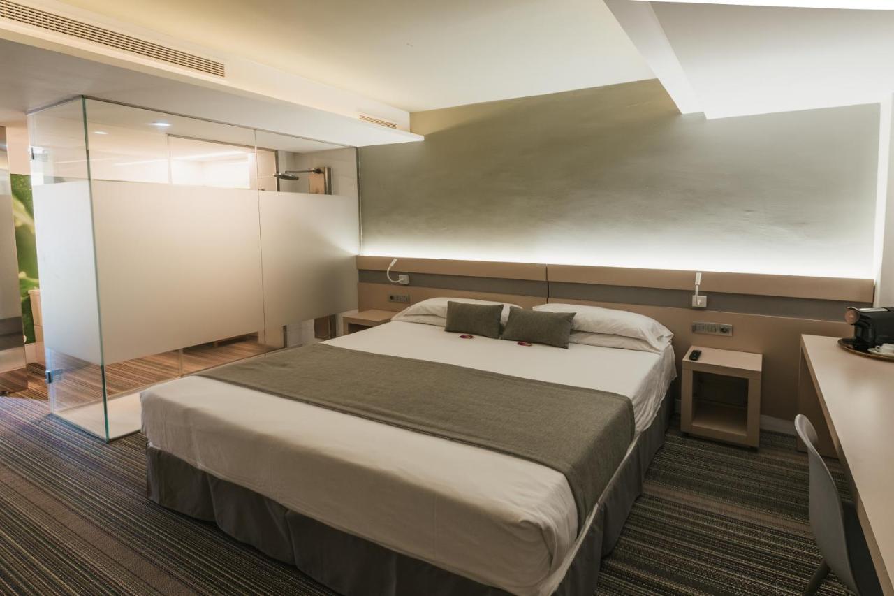 Junior Suite Terrace Jacuzzi