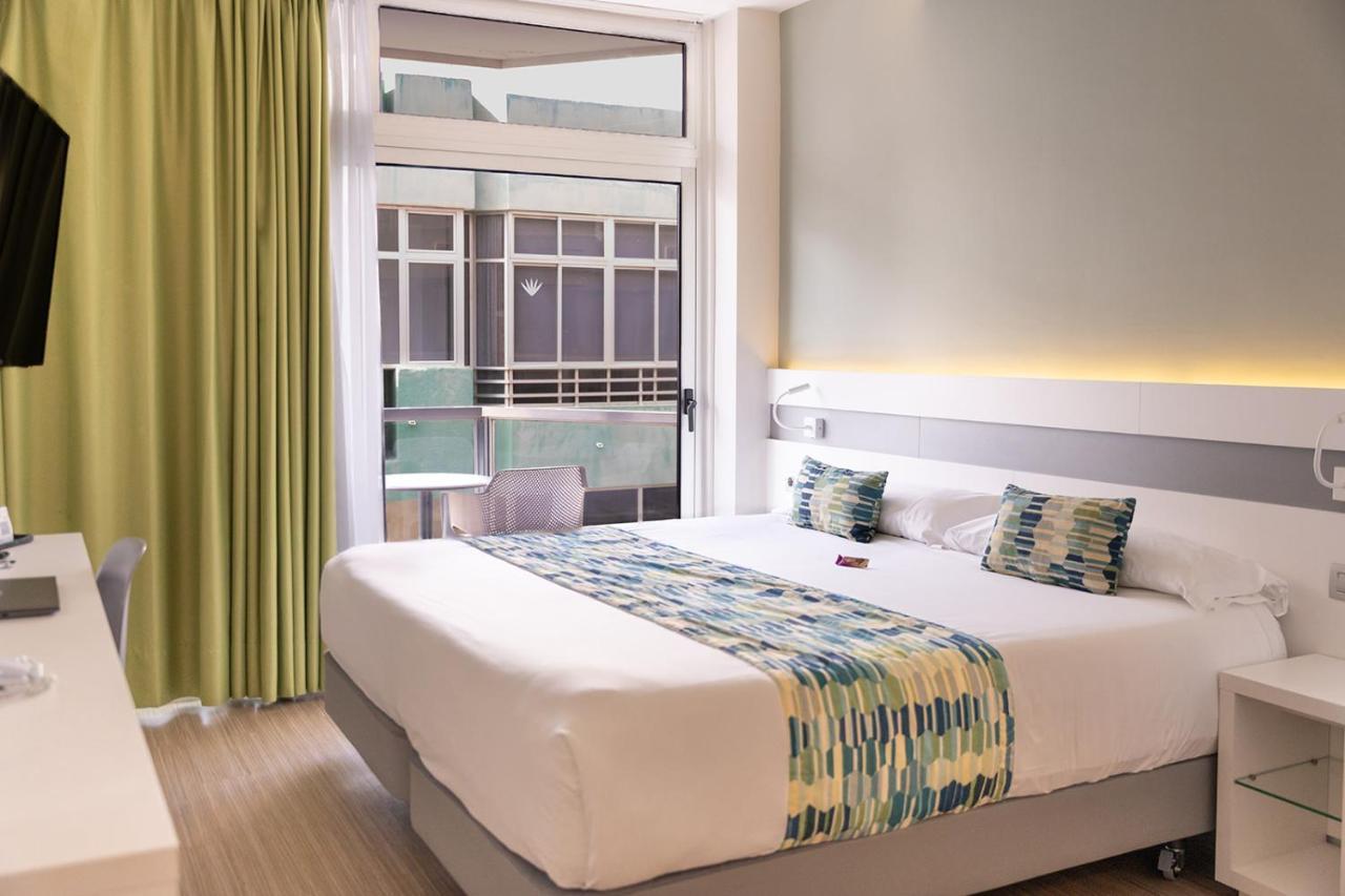 Double or Twin Room Balcony